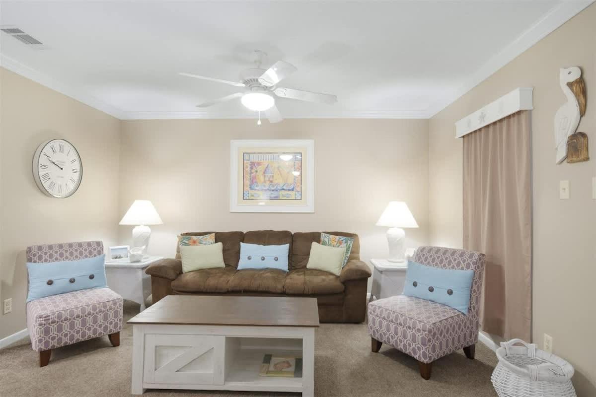 Front 101 Your Spacious Beachside Retreat * Gulf Shores