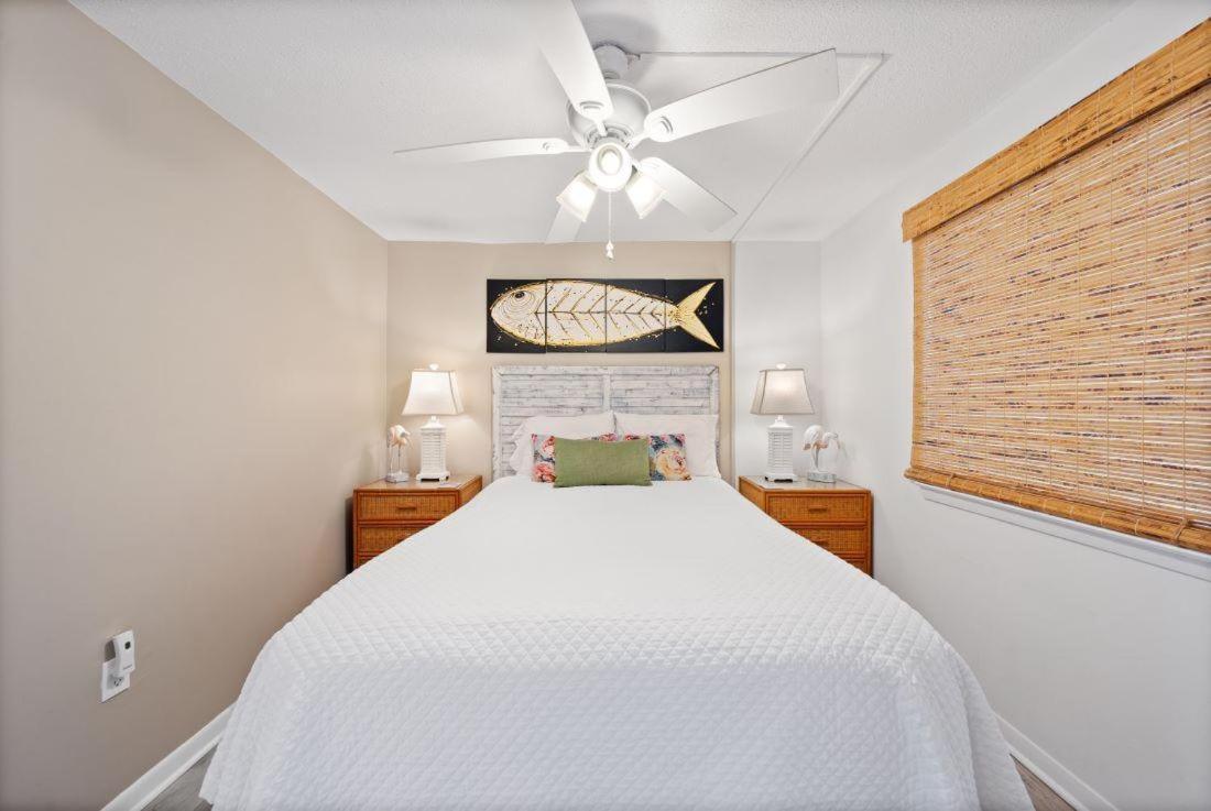 Surf & Racquet 515a Holiday home