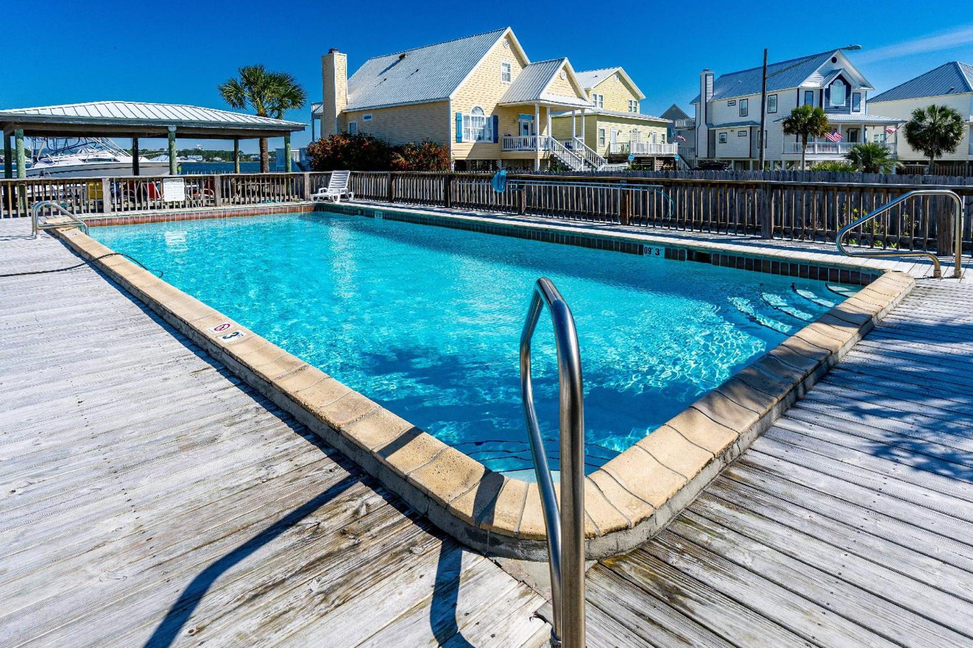 Lagoon Landing 301 Holiday home *