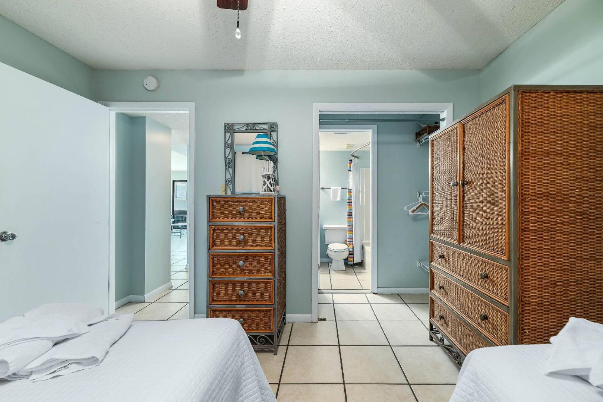 Edgewater West 23 Holiday home *