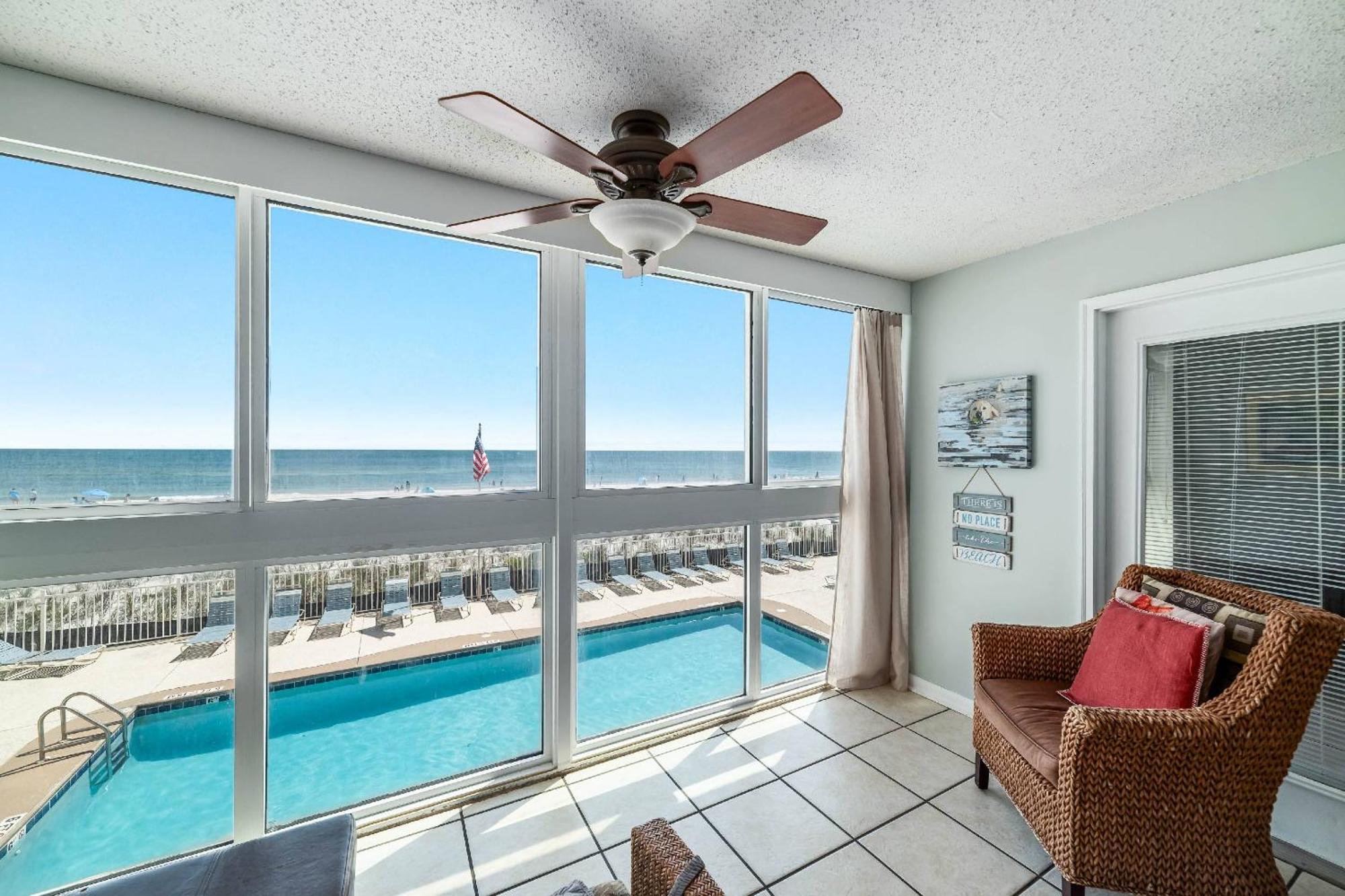 Edgewater West 23 *