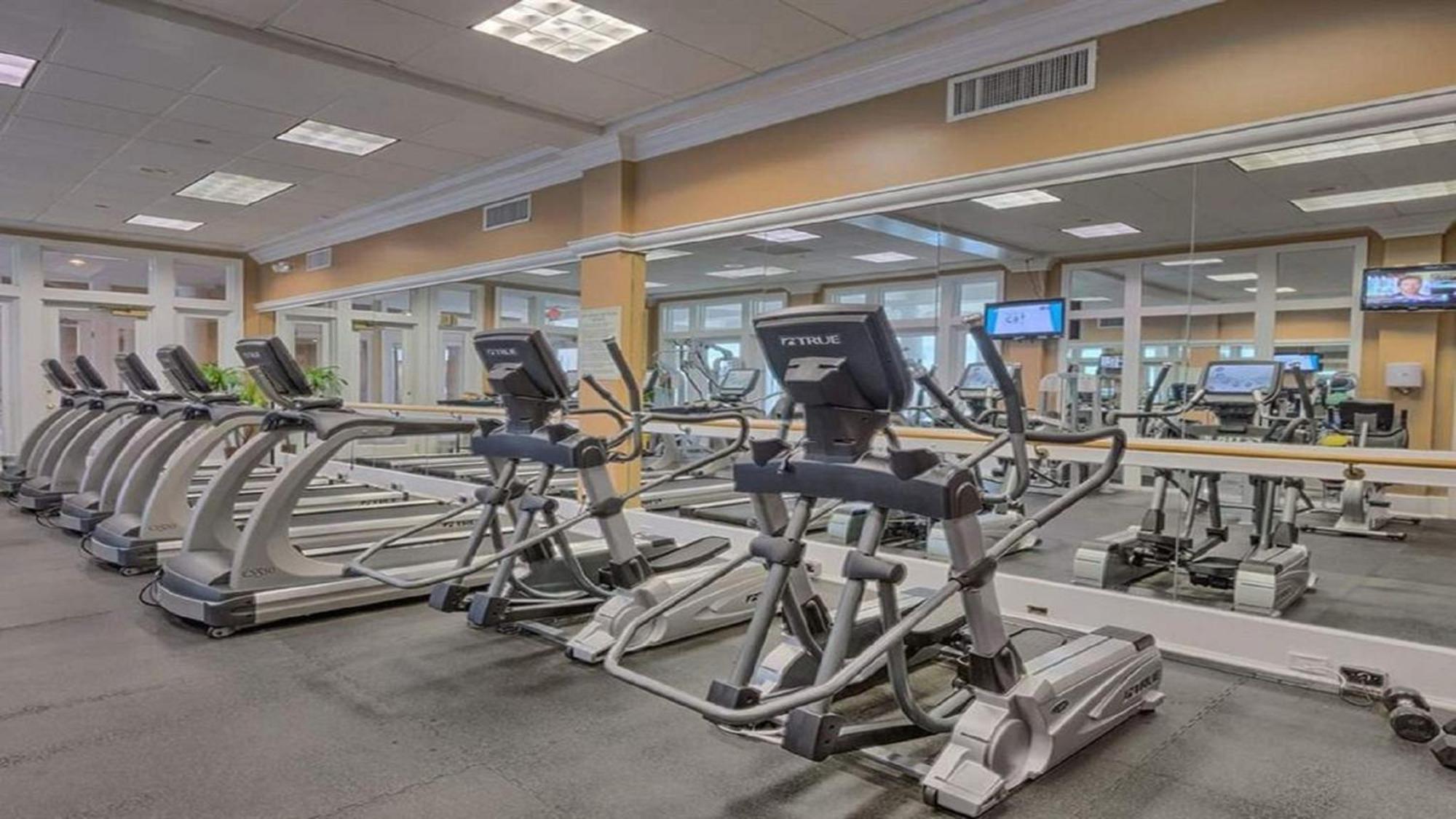 Doral 103 - Charming Beachfront / Ground Floor Condo! Apartment *