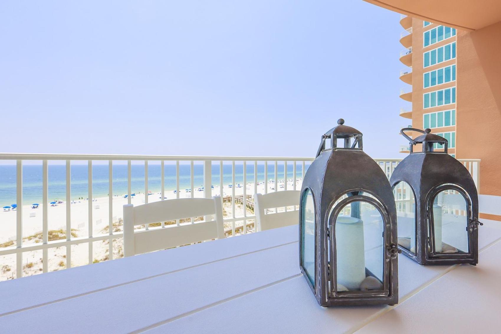 Phoenix Gulf Towers 408 Apartment