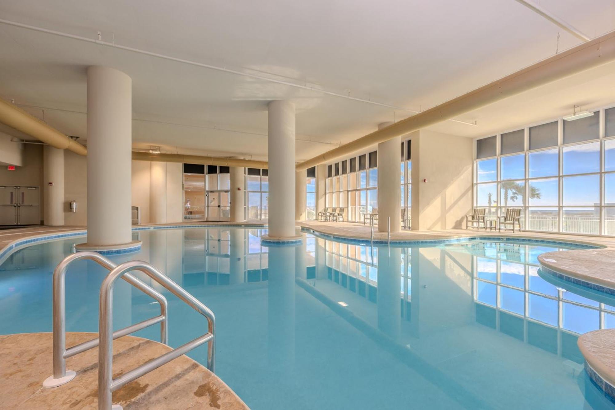 Phoenix Gulf Towers 1701 Apartment *