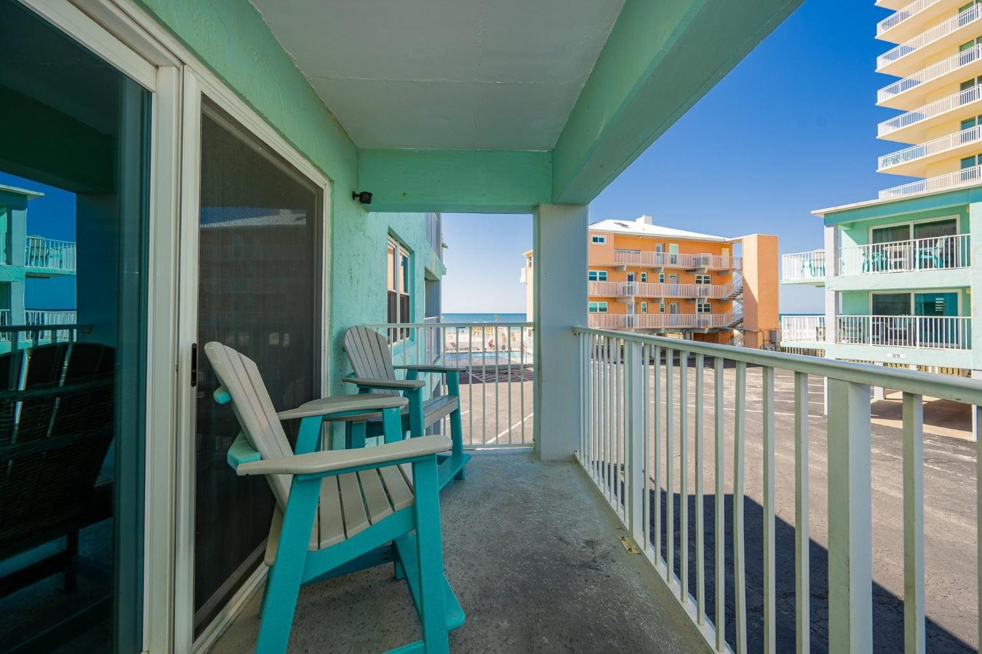 Apartment Harbor House B19 *