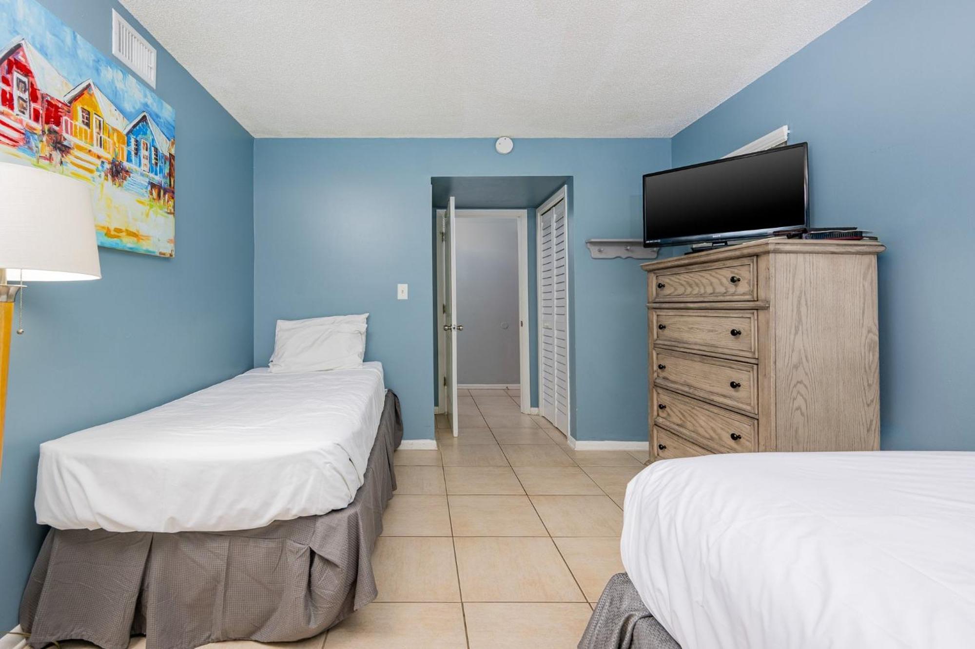 Island Winds West 174 Apartment *