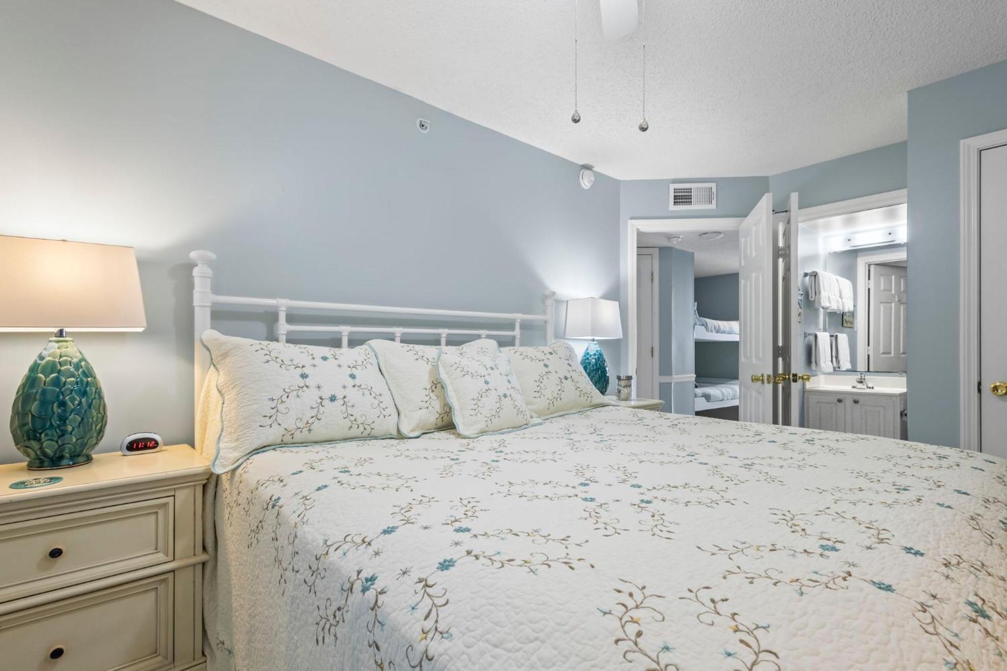 Royal Palms 704 Holiday home