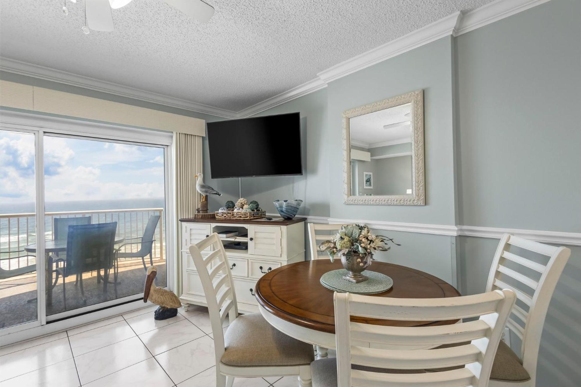 Holiday home Royal Palms 704 *