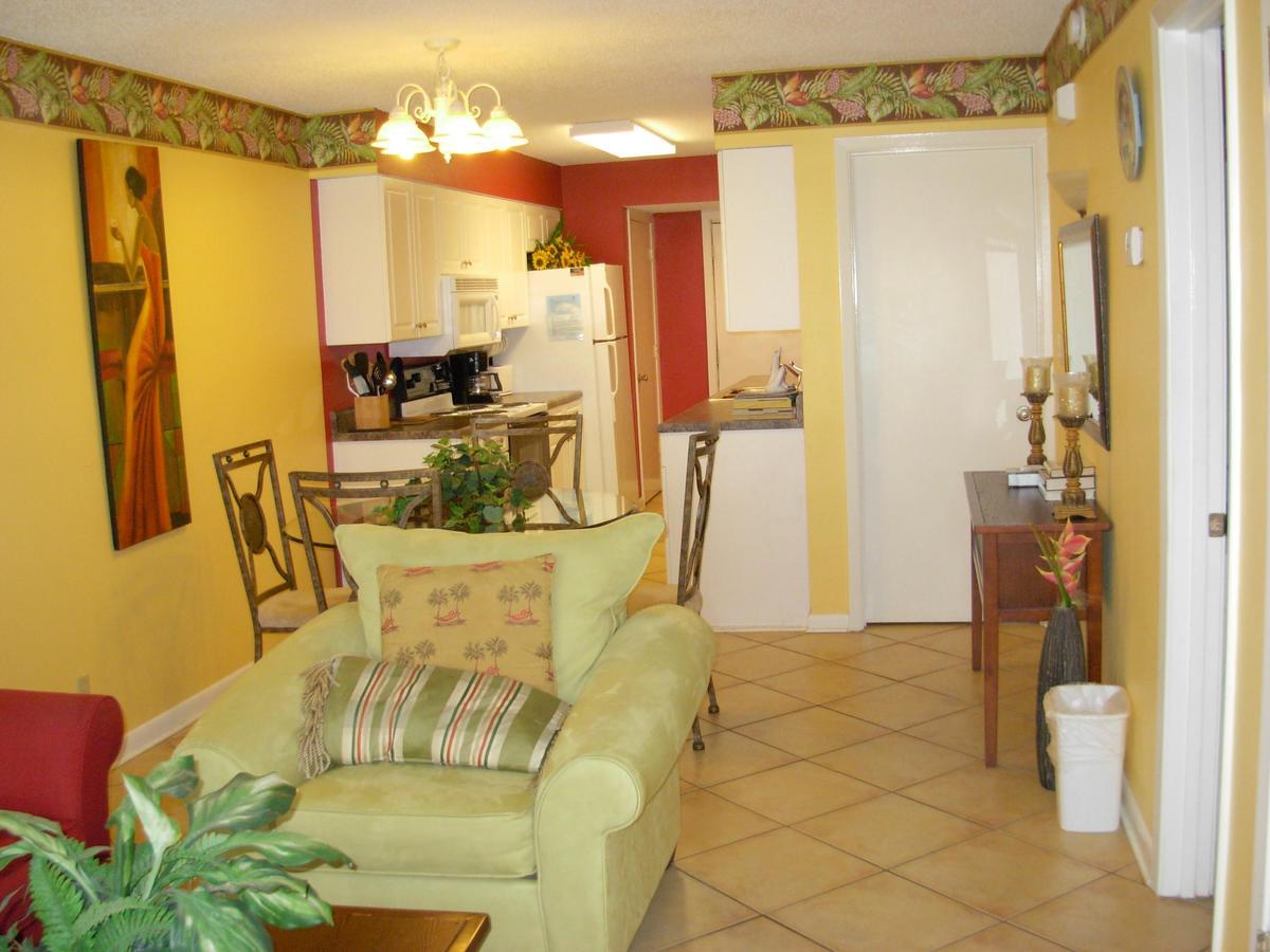 Island Shores Apartment