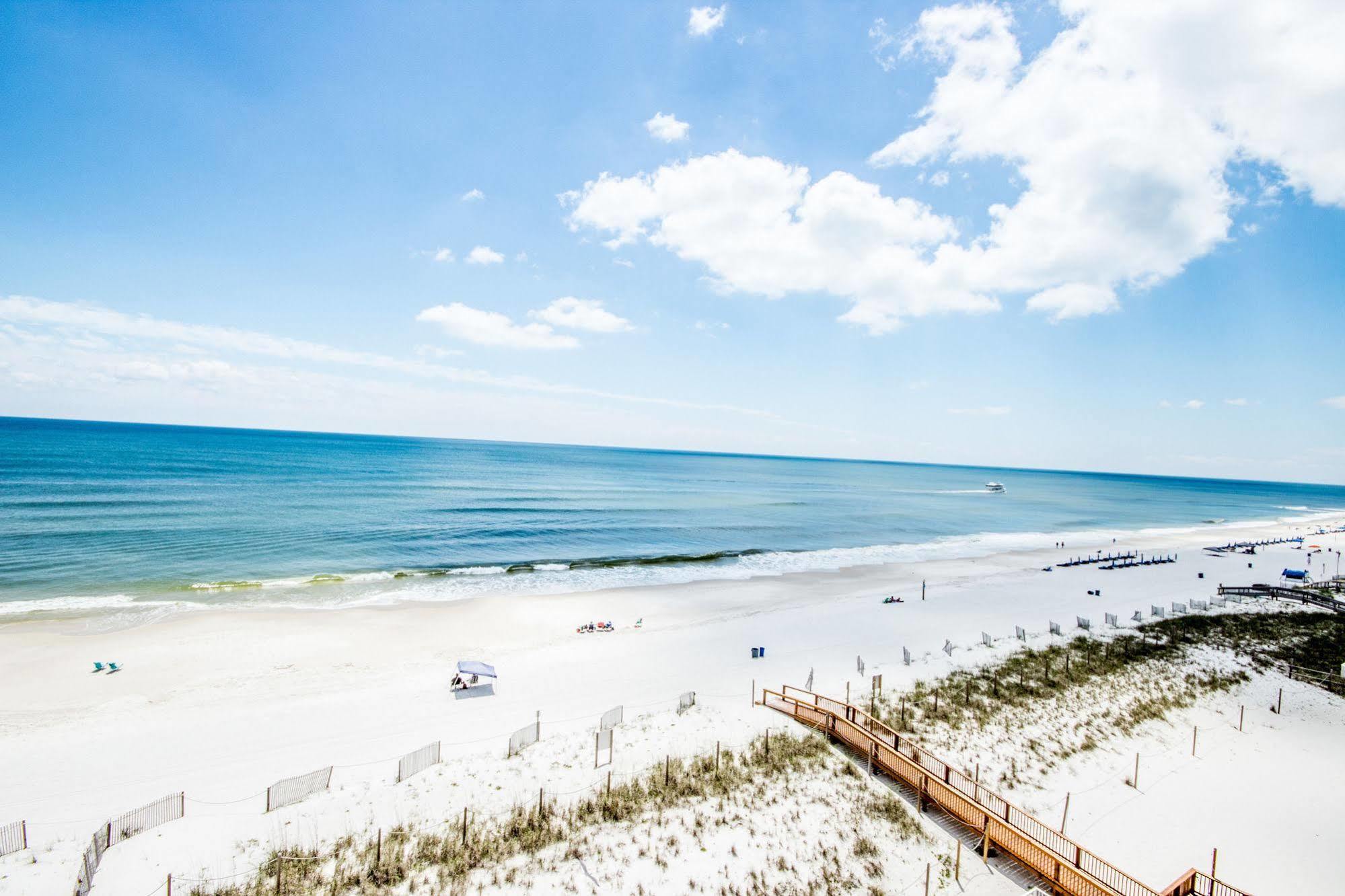 Gulf Front - West Apartment *