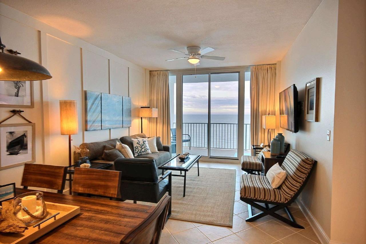 Lighthouse 1208 Holiday home