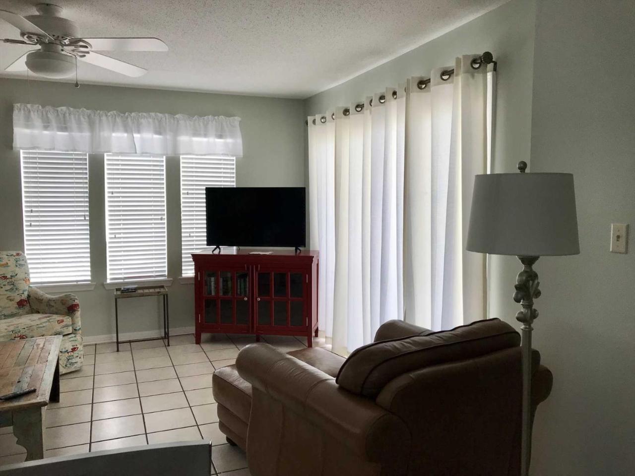 Southern Sands 104 Apartment