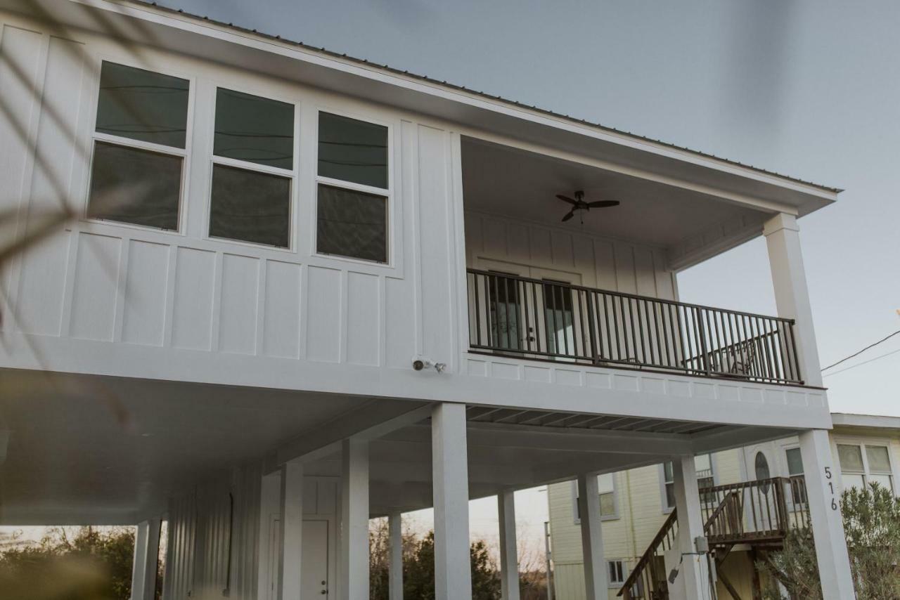 Cactus Cove Hangout * Gulf Shores