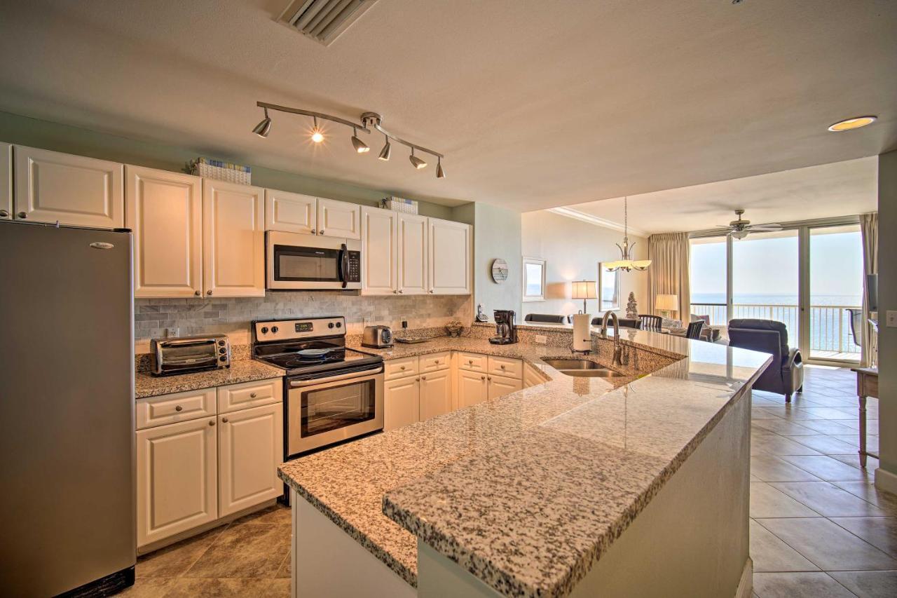 Waterfront Escape With Amenities! Apartment Gulf Shores