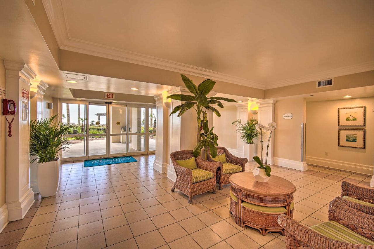 Waterfront Escape With Amenities! Apartment Gulf Shores