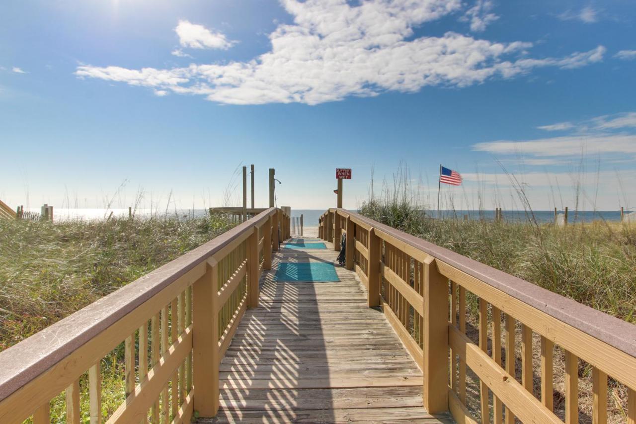 Crystal Shores West