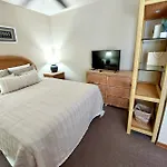 Ocean Reef 702 Townhouse