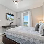 Crystal Shores Unit 1405