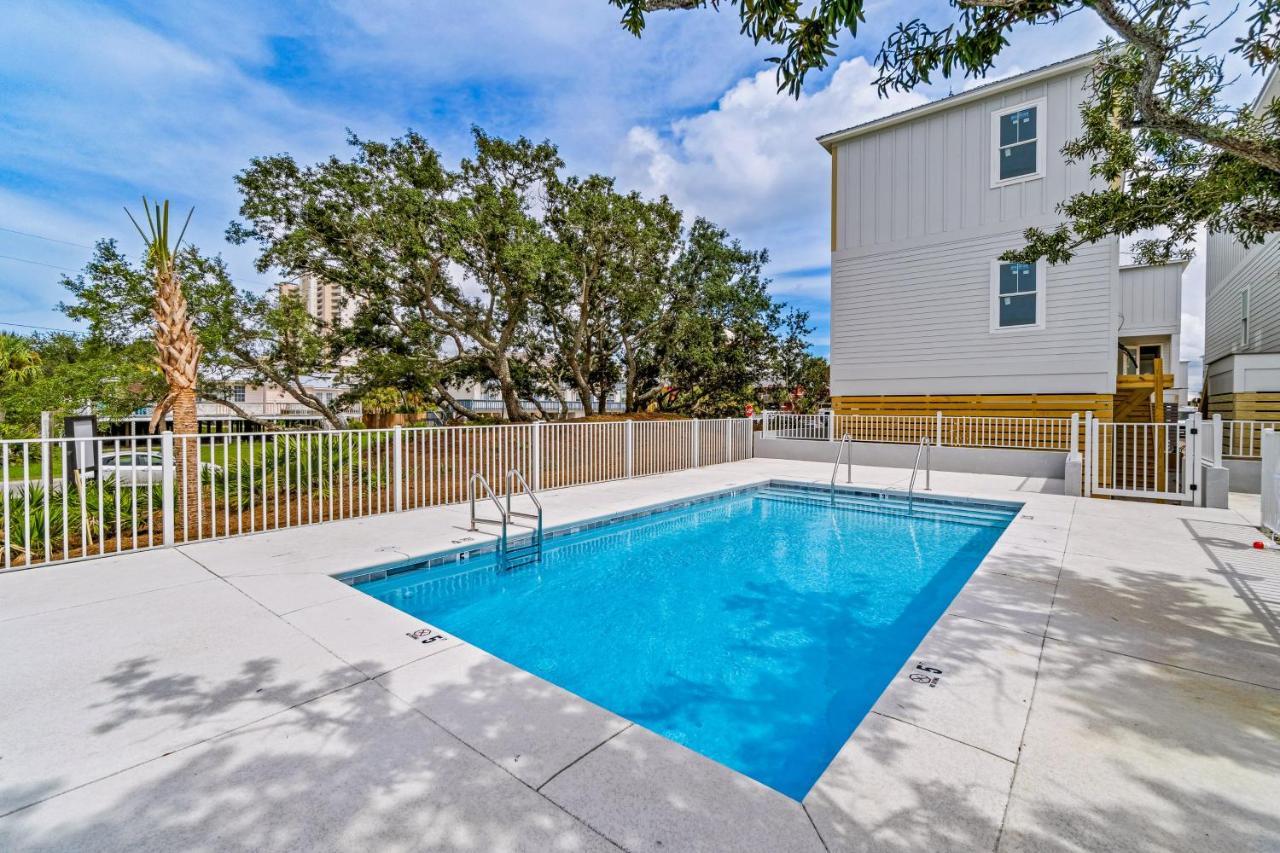 Lost Dunes #s - The Oasis * Gulf Shores
