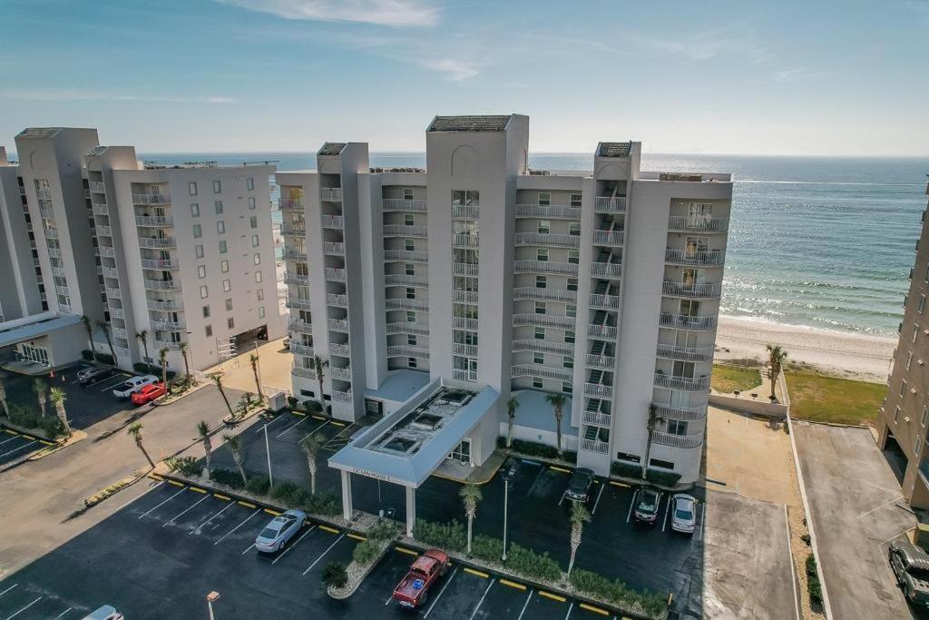 Ocean House Unit 1404 *