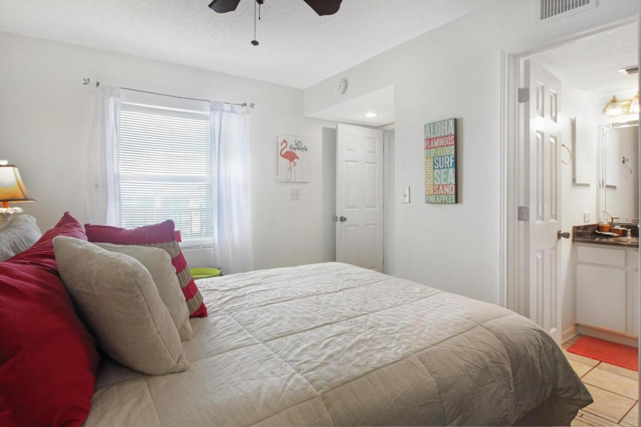 Ocean House Unit 1404 Apartment *