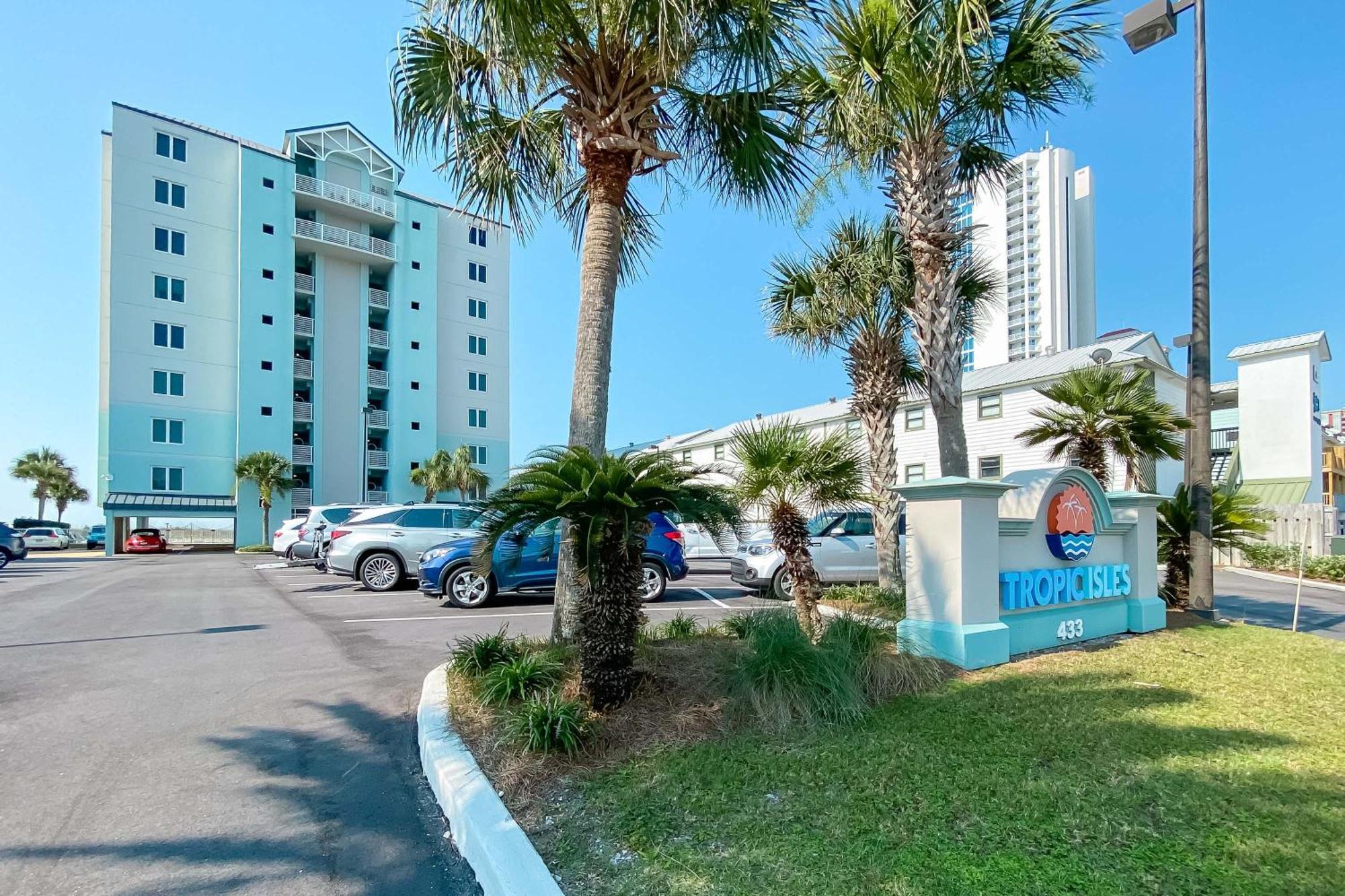 Tropic Isles 704 Holiday home *