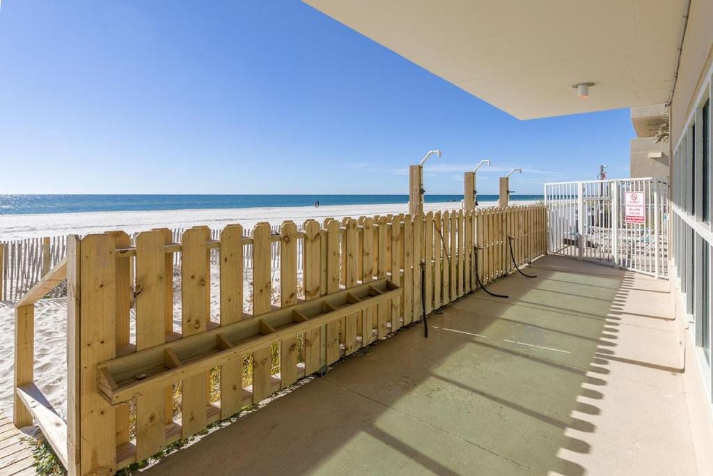 Crystal Shores Unit 1405 Holiday home *