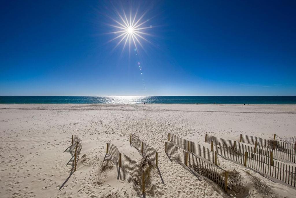 Crystal Shores Unit 1405 *