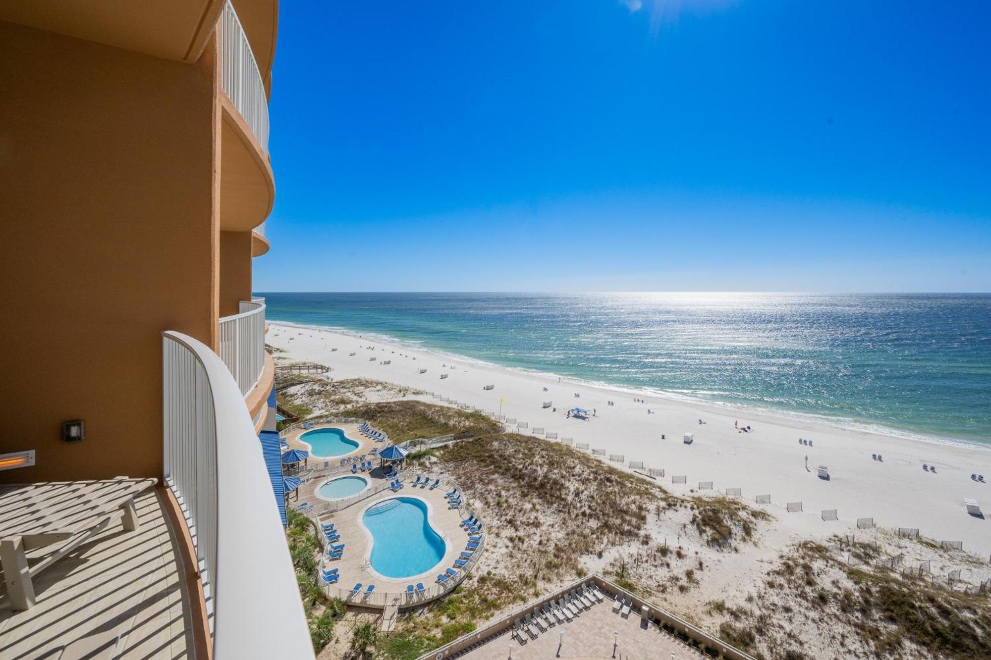 Phoenix Gulf Towers 906 Apartment